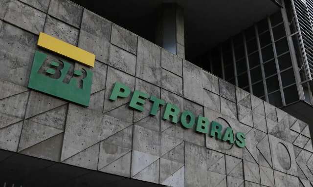 Petrobras retoma inscri&ccedil;&otilde;es de concurso para preencher 6.412 vagas nesta segunda