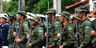 Militares em Ladário (Foto: arquivo - Anderson Gallo / Diário Corumbaense) 