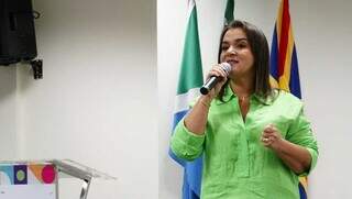 Prefeita Adriane Lopes fala em agenda na tarde desta quarta-feira (Foto: Alex Machado)