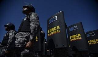 Equipes da Força Nacional vão atuar em apoio à Polícia Federal (Foto: Fábio Pozzembom/Agência Brasil)