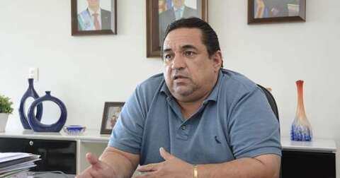 “Que pague pela burrice”, diz prefeito após prisão de sobrinho com drogas