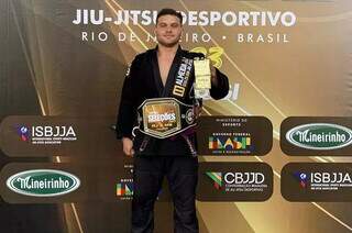 Anderson Figueira em competição internacional de jiu-jitsu (Foto: Divulgação)