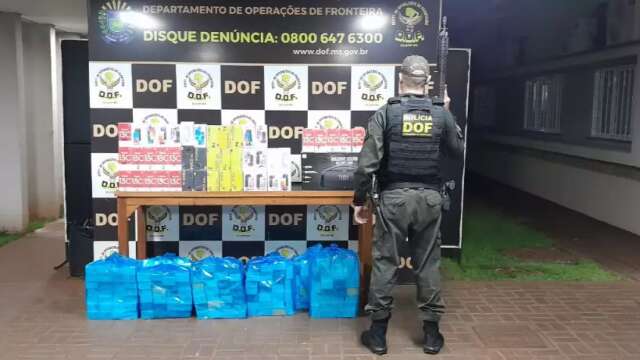 Pol&iacute;cia apreende mais de R$ 330 mil em produtos contrabandeados