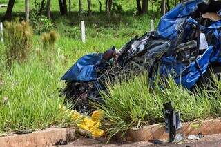 Nissan Kicks de Paulo ficou totalmente destruído com a batida (Foto: Henrique Kawaminami)