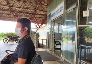 Surto de covid em profissionais de saúde faz visitantes do HR voltarem a usar máscaras (Foto: Geniffer Valeriano)