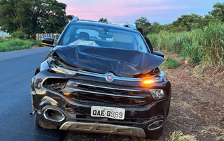 Fiat Toro envolvida no acidente (Foto: reprodução / Jornal da Nova)