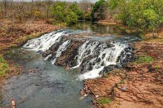 Trilha nas cachoeiras do Jatobá está sendo ofertada no início do ano. (Foto: Trilha Extrema)