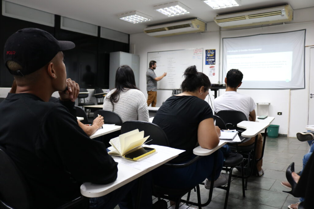 Marketing digital &eacute; tema de curso gratuito na Capital