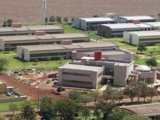 Imagem aérea do campus da Universidade Federal da Grande Dourados (Foto: Divulgação)