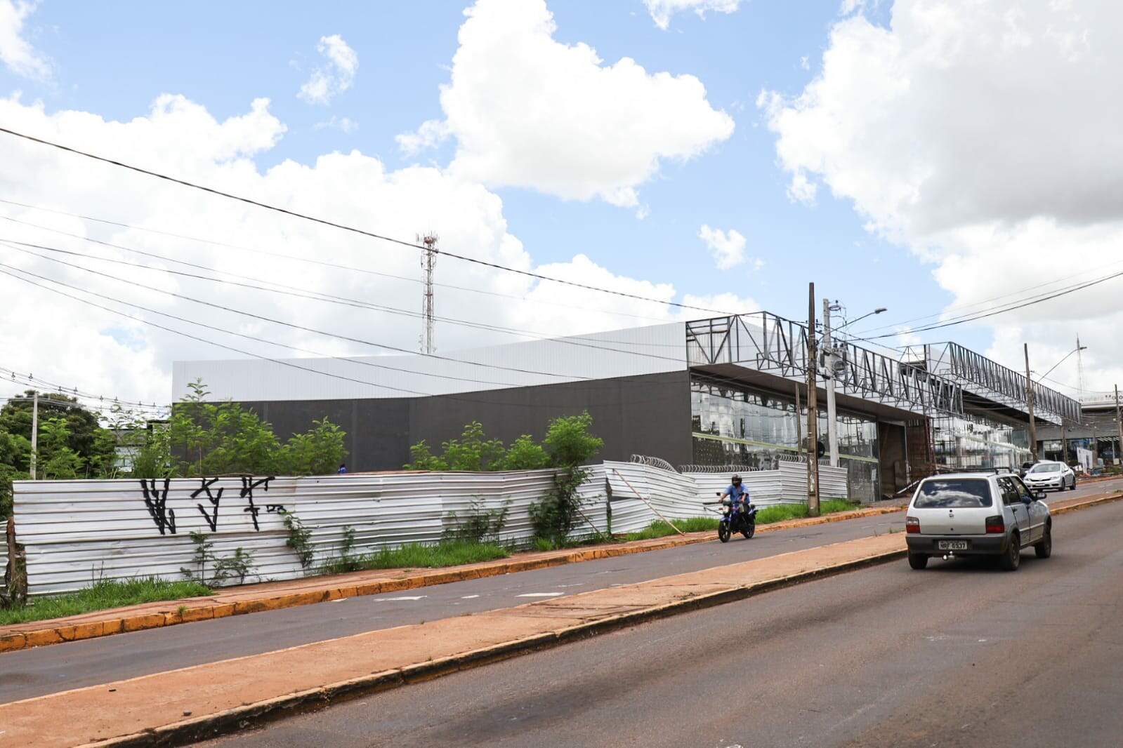 Rua Ceará terá prédio com 180 “quitinetes de luxo” em frente a universidade