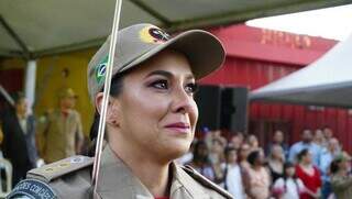  Tenente-coronel Marlise Helena Ribeiro se emociona durante cerimônia de posse (Foto: Alex Machado)