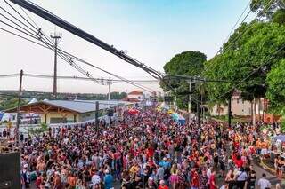 Carnaval &eacute; feriado? Participe da enquete