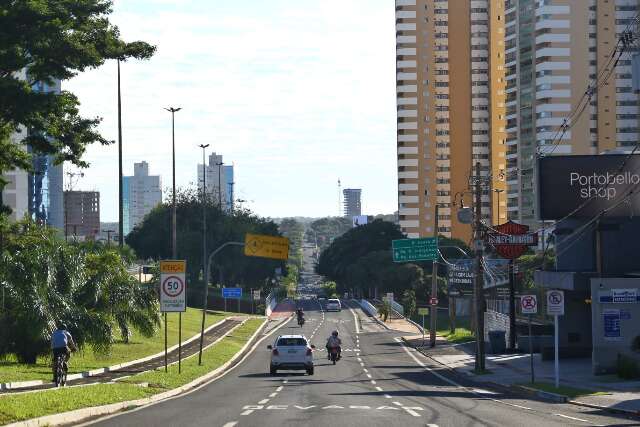 S&aacute;bado amanhece com c&eacute;u aberto e previs&atilde;o &eacute; de 40 &deg;C em MS