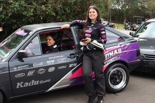Walquíria Fernandes e Michele Cunha são as &#39;Meninas Racing&#39;. (Foto: Arquivo pessoal)