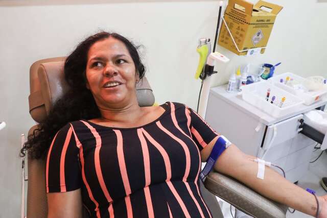 Volunt&aacute;rios doam sangue para garantir estoques no Carnaval