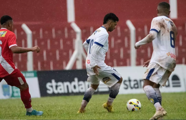 Ap&oacute;s sorteio, presidente do Costa Rica mira classifica&ccedil;&atilde;o na Copa do Brasil