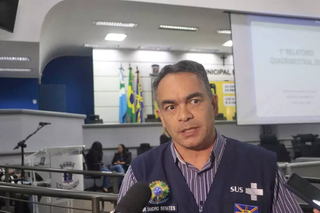 Sandro Benites durante audiência pública na Câmara Municipal. (Foto: Arquivo/Paulo Francis)