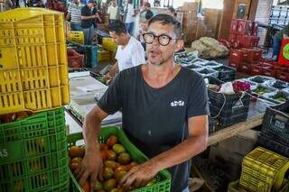 Calor e pouca chuva fazem pre&ccedil;o de frutas como abacaxi quase dobrar