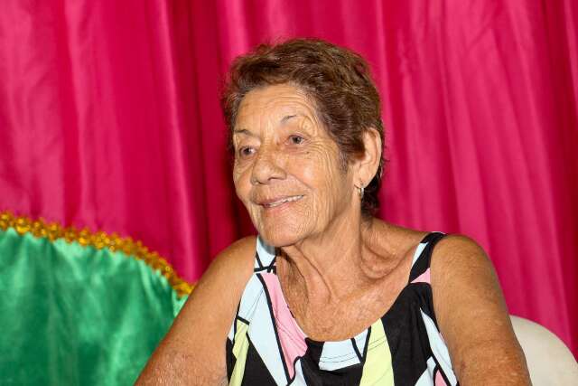 Dos seus 82 anos, In&ecirc;s j&aacute; dedicou 47 em luta na Vila Carvalho