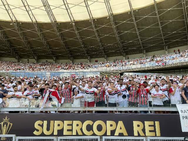 Rafael pega dois p&ecirc;naltis e S&atilde;o Paulo &eacute; campe&atilde;o da Supercopa no Mineir&atilde;o 