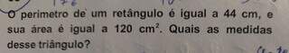 Questão fala primeiro em retângulo, depois, em triângulo (Foto: reprodução/redes sociais)