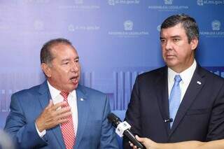 Gerson Claro (à esquerda) e Eduardo Riedel durante entrevista coletiva. (Foto: Henrique Kawaminami)