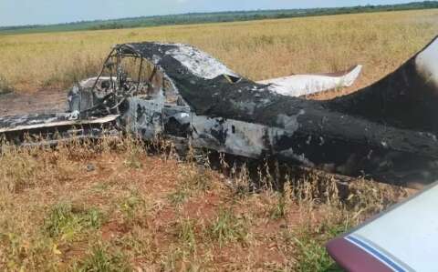 Outro avião é encontrado queimado em fazenda na fronteira