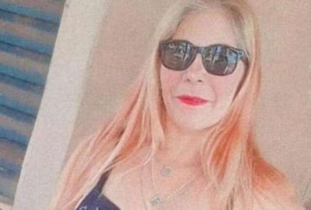 Mulher &eacute; assassinada e corpo deixado no meio da rua na fronteira