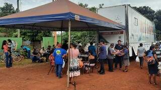 Carreta da Justiça na Escola Estadual Indígena Intercultural Guateka Marçal de Souza, na Aldeia Jaguapiru (Foto: Divulgação/Tribunal de Justiça de MS)