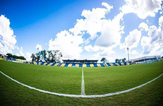 Estádio Municipal Laerte Paes Coelho, &#34;Laertão&#34;, em Costa Rica (Foto: Arquivo / Campo Grande)
