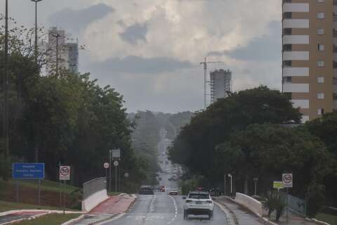 Previsão se confirma e Campo Grande registra pancada de chuva