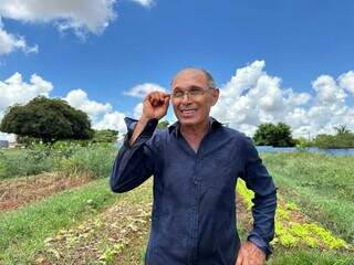 O feirante Ismael Delmondes dos Santos, de 68 anos, gostou da ideia (Marcos Maluf) 