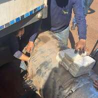 PF flagra caminhão com 200 kg de cocaína em tanque de combustível 