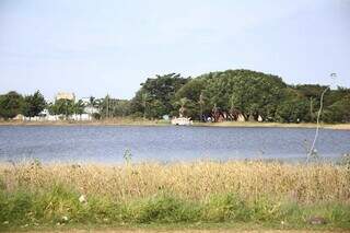 Lagoa Itatiaia, hoje, não tem estrutura para frequentadores (Foto: Paulo Francis)