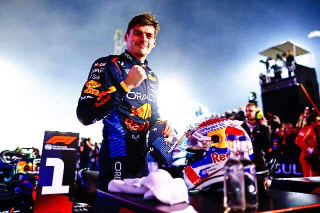 Max Verstappen abre temporada da F&oacute;rmula 1 com vit&oacute;ria no Bahrein