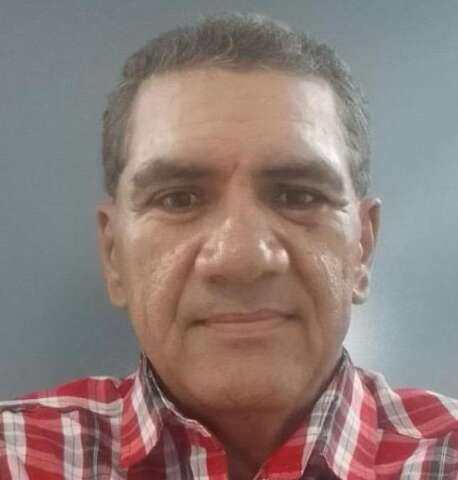 Homem &eacute; encontrado morto com duas marcas de tiros no pesco&ccedil;o