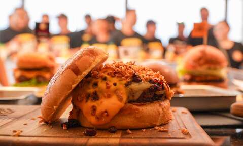 Com novas receitas, festival vai eleger o melhor hambúrguer de MS