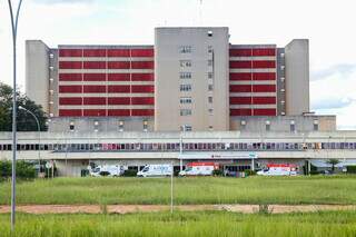 Fachada do Hospital Regional de Mato Grosso do Sul (Foto: Paulo Francis)