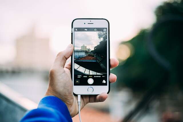 Chega de filtro ruim, curso gratuito no MIS ensina a fotografar com celular