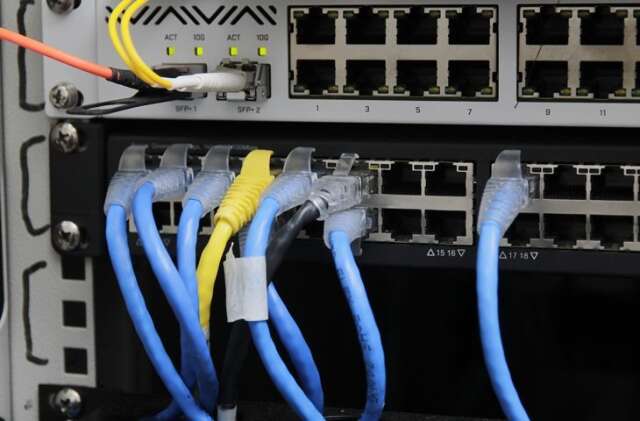 Rompimento de fibra interrompe servi&ccedil;os do Detran em 10 cidades da fronteira