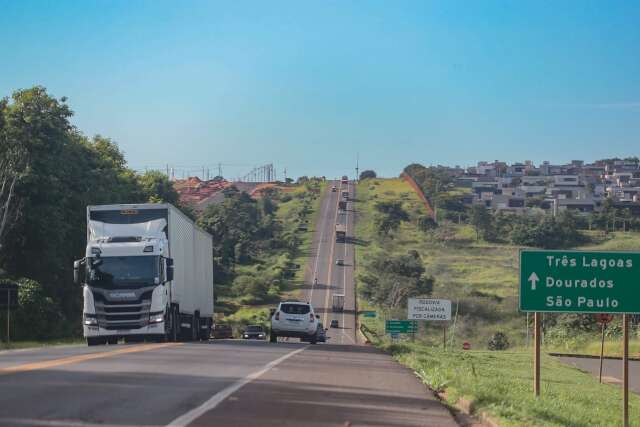 Al&eacute;m de viaduto, regi&atilde;o ter&aacute; rotat&oacute;ria para suportar a expans&atilde;o de condom&iacute;nios