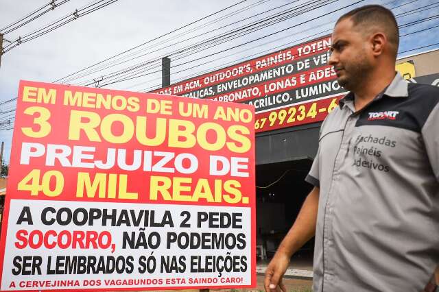 Comerciante &eacute; assaltado tr&ecirc;s vezes e coloca placa na empresa pedindo &quot;socorro&quot;