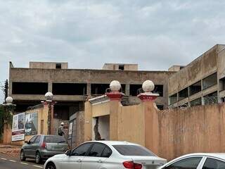 Em endereço nobre da cidade, sala comercial de 17 lojas começa a ganhar forma em antigo casarão (Foto: Marcos Maluf)