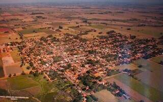 Imagem aérea do distrito de Culturama, em Fátima do Sul (Foto: Divulgação)