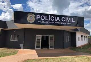 Fachada da delegacia de Brasilândia onde o caso foi registrado (Foto: Divulgação) 