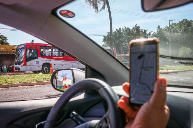 Motoristas de aplicativo organizam protesto contra projeto para categoria