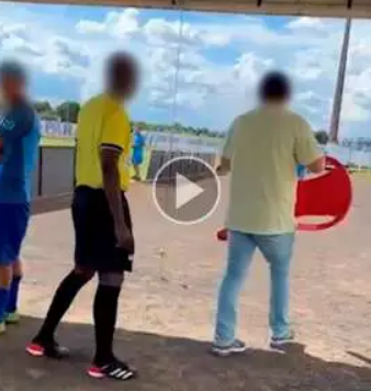 Entidade cobra na Justi&ccedil;a puni&ccedil;&atilde;o a m&eacute;dico acusado por racismo em jogo