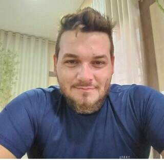 Murilo, rapaz que morreu em acidente na cidade de Itaquiraí. (Foto: Redes sociais)