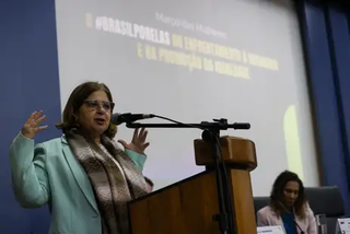 Mulheres foram as que mais sofreram com o fascismo dos últimos anos, disse a ministra Cida Gonçalves - Fabio Rodrigues-Pozzebom/Agência Brasil