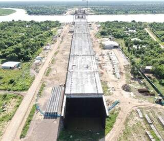Ponte que ligará o Brasil à Rota Bioceânica; além das vias, debate envolve questões aduaneiras (Foto: Arquivo/ Toninho Ruiz)